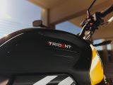 Triumph rüstet die Trident 660 auf - Bild 13