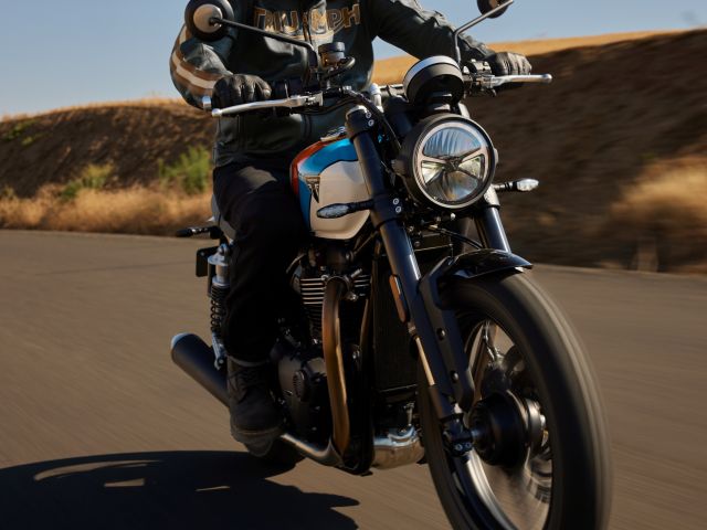 Triumph frischt die Speed Twin 900 auf - Bild 1