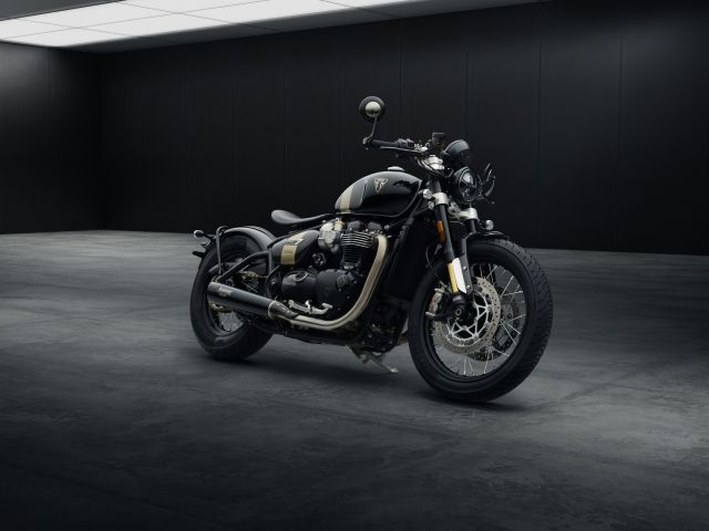 Triumph Bobber in Factory-Custom-Ausführung - Bild 1