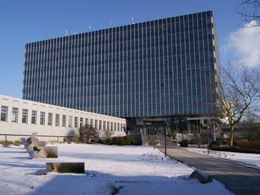 Neuwagen stoßen im Schnitt fünf Gramm mehr CO2 aus