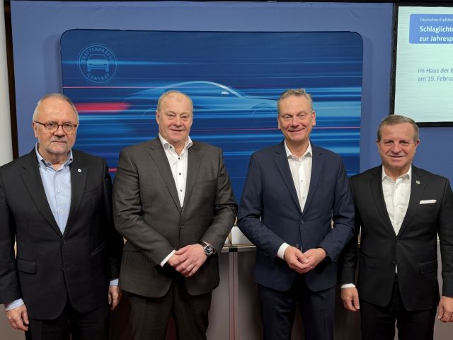 ZDK-Präsident fürchtet Kostenlawine für Autofahrer - Bild 1