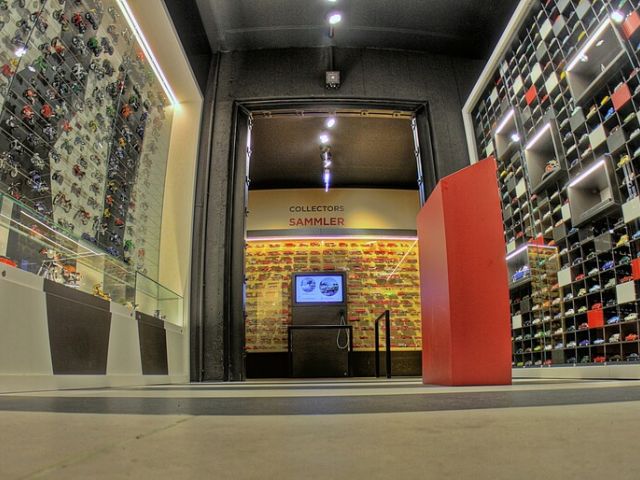 Der PS Speicher beherbergt nun auch mehr als 8000 Modellfahrzeuge - Bild 1