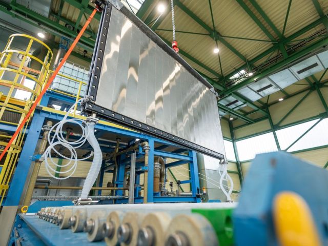 Shell baut in Rotterdam große Elektrolyseanlage - Bild 1