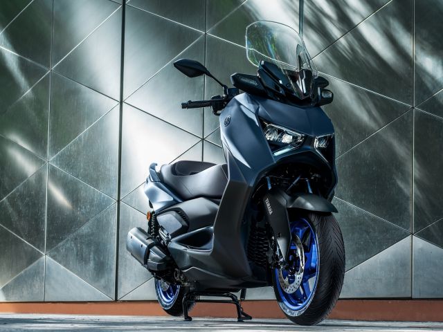 Yamaha gestaltet den X-Max 300 und 125 neu - Bild 1