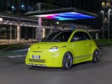 Abarth 500e: Vom Blitz getroffen - Bild 12