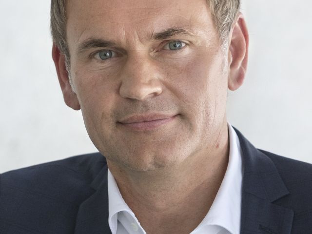 VW-Chef Blume bekennt sich zur Technologieoffenheit - Bild 1