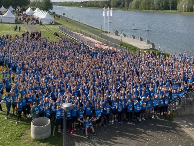 Ford-Beschäftigte spenden über 14.000 Euro - Bild 1