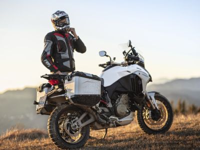 Easy Lift jetzt auch für die Multistrada V4 S