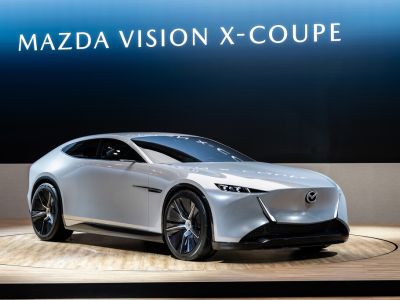 Mazdas Visionen und ein neues Logo