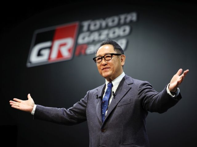 Akio Toyoda erhält das „Goldene Lenkrad“ - Bild 1