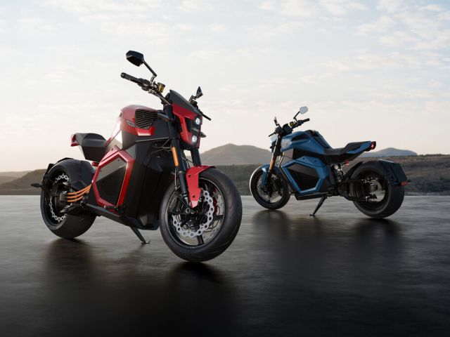 Das erste Elektromotorrad mit Feststoffbatterie - Bild 1