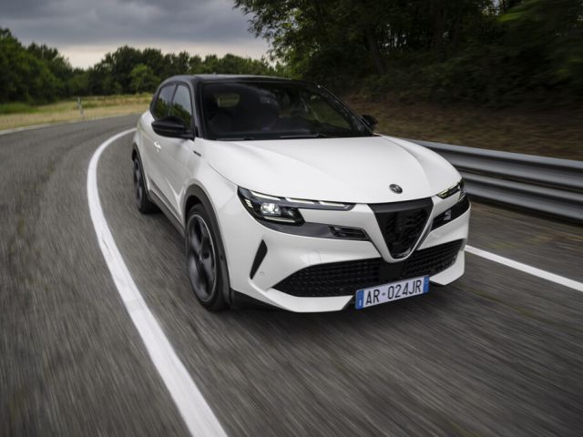 Alfa Romeo weltweit erfolgreich unterwegs - Bild 1