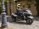 Yamaha rüstet den Tricity 300 mit einem Airbag aus - Bild 22