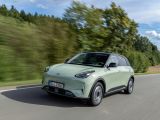 Fahrbericht Geely E2: Viel Auto fürs Geld, wenig Gefühl für die Straße - Bild 5