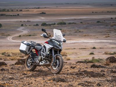 Für Globetrotter schiebt Ducati die Multistrada V4 Rally nach