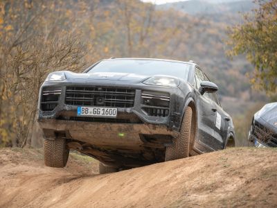 Porsche entwickelt den Cayenne weiter