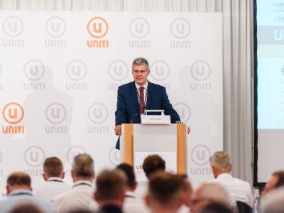 Uniti veranstaltet Forum Tankstellentechnik in Dresden