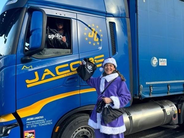 Bescherung für Trucker im Weihnachtsstress - Bild 1