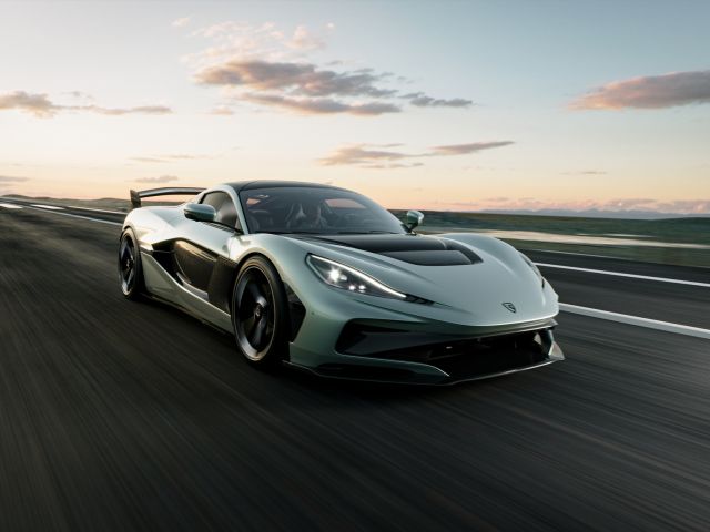 In unter neun Sekunden auf Tempo 300 - Bild 1