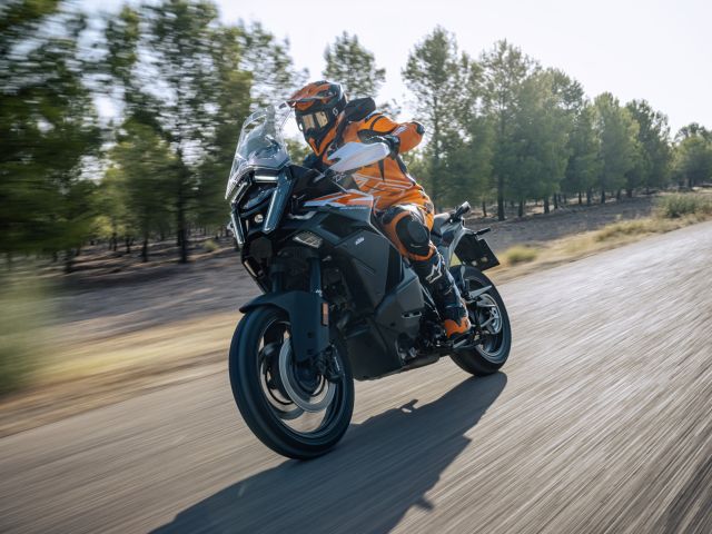 KTM zündet die nächste Stufe der Super Adventure - Bild 1