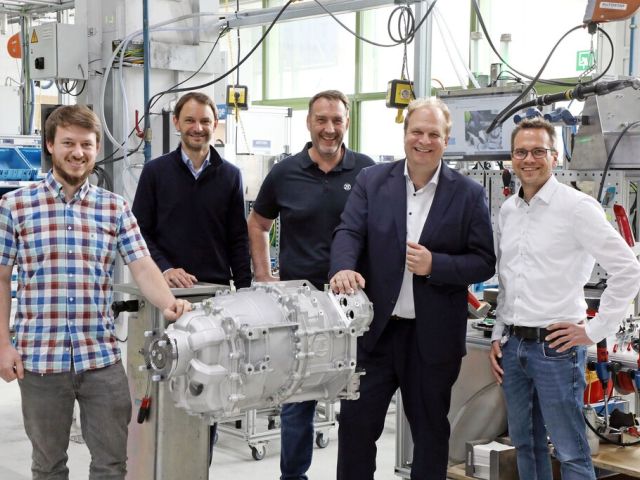 Zehntausend Cetrax von ZF - Bild 1