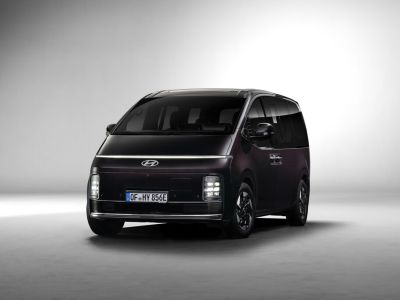 Brüssel 2026: Der Hyundai Staria kommt an den Stecker