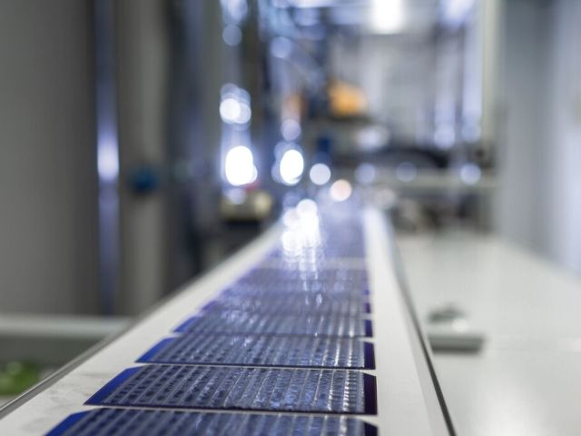 Fraunhofer-Institut ertüchtigt Solarmodule - Bild 1