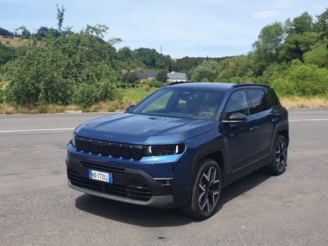 Fahrbericht Jeep Compass PHEV: Alltag schlägt Abenteuer - Bild 1