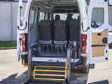 IAA Transportation: Nissan zeigt zwei Spezialumbauten für Interstar - Bild 3