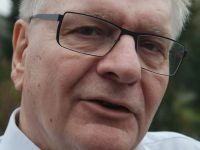 Glosse: Achtung, Studie!
