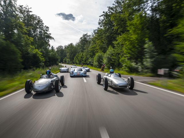 Solitude Revival: Legendäre Rennwagen und prominente Fahrer - Bild 1