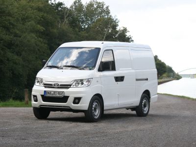 Fahrbericht Ari 901 Kastenwagen: Kompakter Nischenfüller