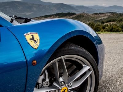 Hacker stehlen Kundendaten von Ferrari