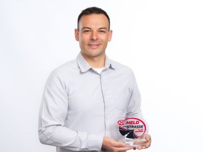 Held der Straße: Feuerwehrmann rettet bewusstloser Frau das Leben