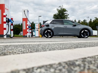 E-Mobilisten sind Freunde neuer Technologien