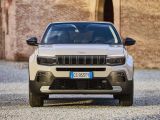 Fahrbericht Jeep Avenger e-Hybrid: Eine Brücke zur Elektromobilität - Bild 3