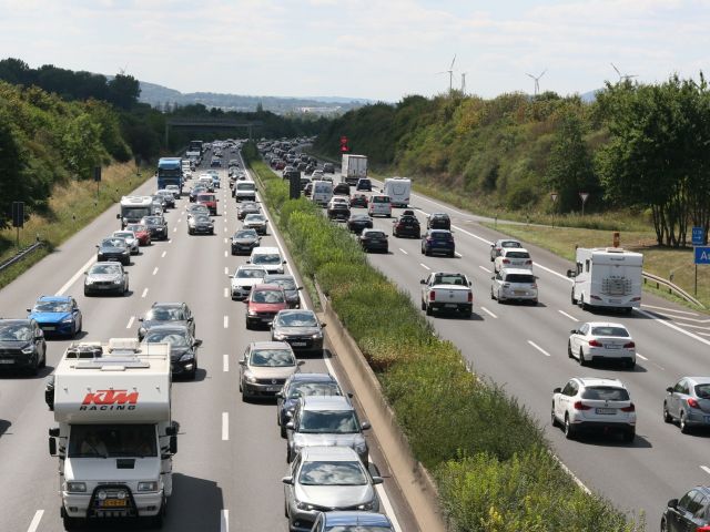 Stauprognose: Die Rückreisewelle rollt - Bild 1
