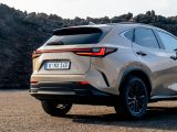 Lexus legt den NX etwas höher - Bild 26