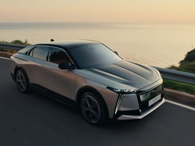 Der DS No. 8 fährt weit