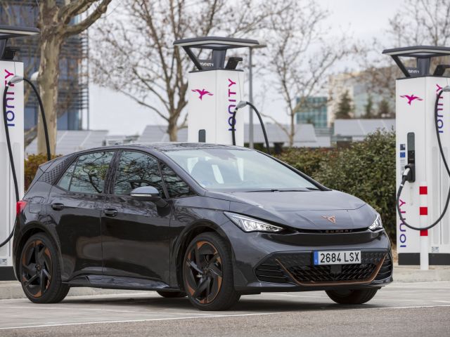 Cupra erleichtert das Laden - Bild 1