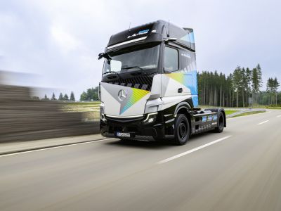 Die ersten 50 Mercedes-Benz e-Actros Long Haul sind bestellt