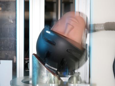 ADAC testet Fahrradhelme: Teuer ist nicht immer gut