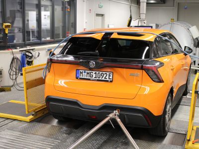 Chinesische Autos auf Augenhöhe