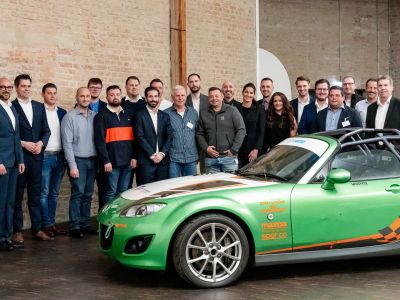 Mazda ehrt seine besten Verkäufer