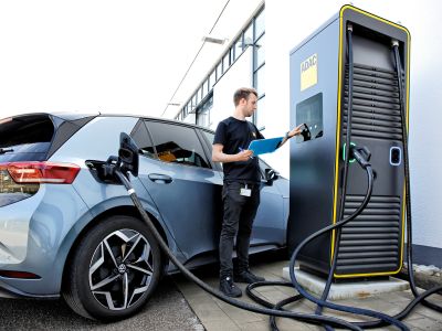 13 E-Autos sind „voll langstreckentauglich“