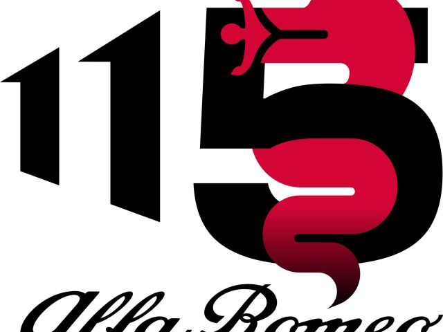 Ein Teil des Markenemblems schlängelt sich um die Fünf - Bild 1