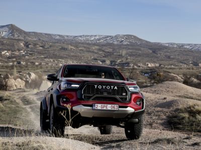 Toyota legt um zwei Prozent zu