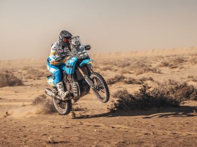 Kevin Gallas gewinnt das Africa Eco Race auf Yamaha
