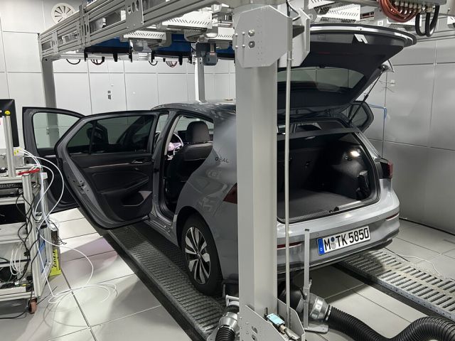 Wenn der Neuwagen noch ausdünstet … - Bild 1