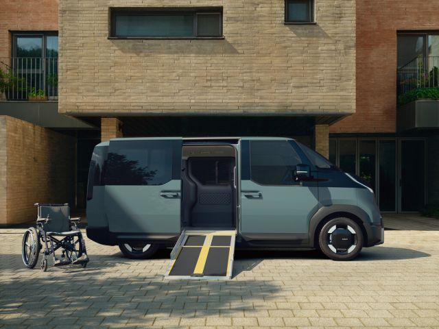 Kia PV5 WAV: Elektro-Bus mit Rampe - Bild 1